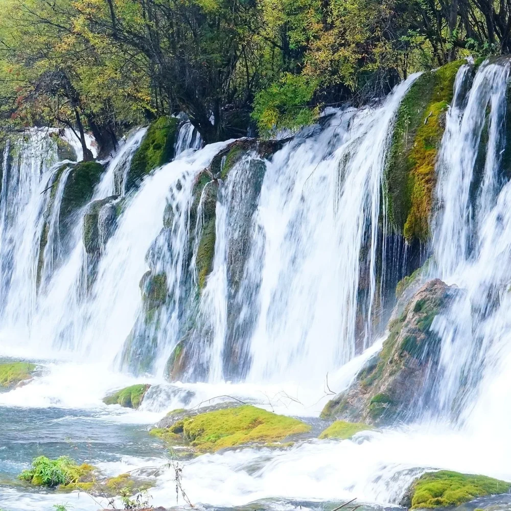 Nuorilang Jiuzhaigou Čína