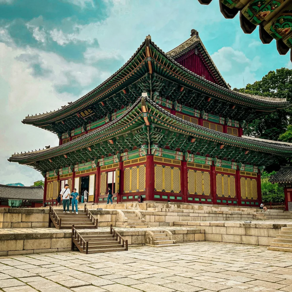 Jižní Korea pagoda barevná